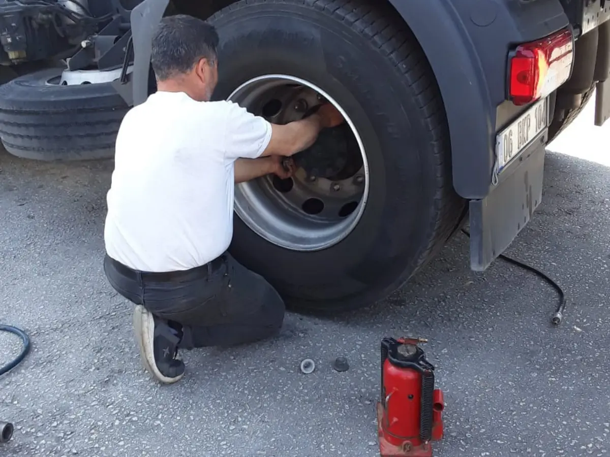 Ardeşen Oto Lastikçi